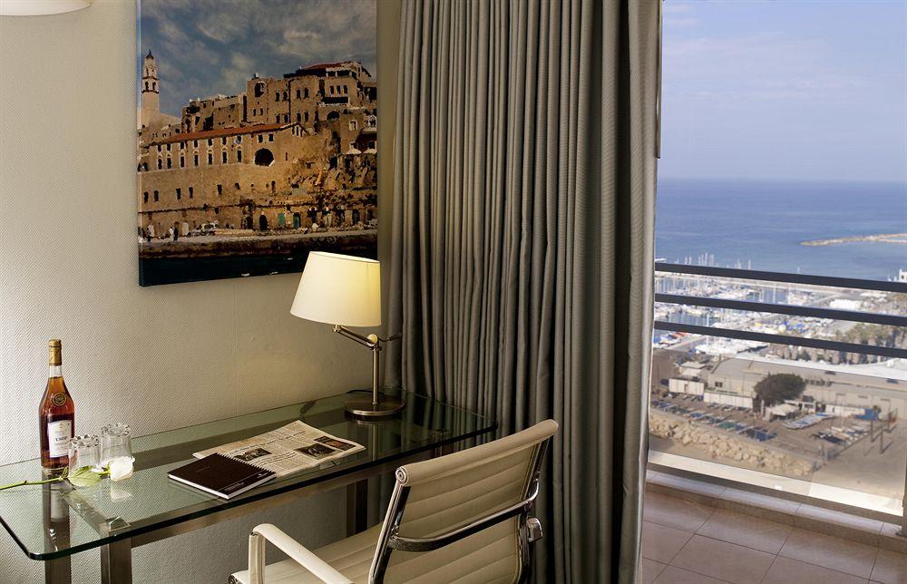 Renaissance Tel Aviv